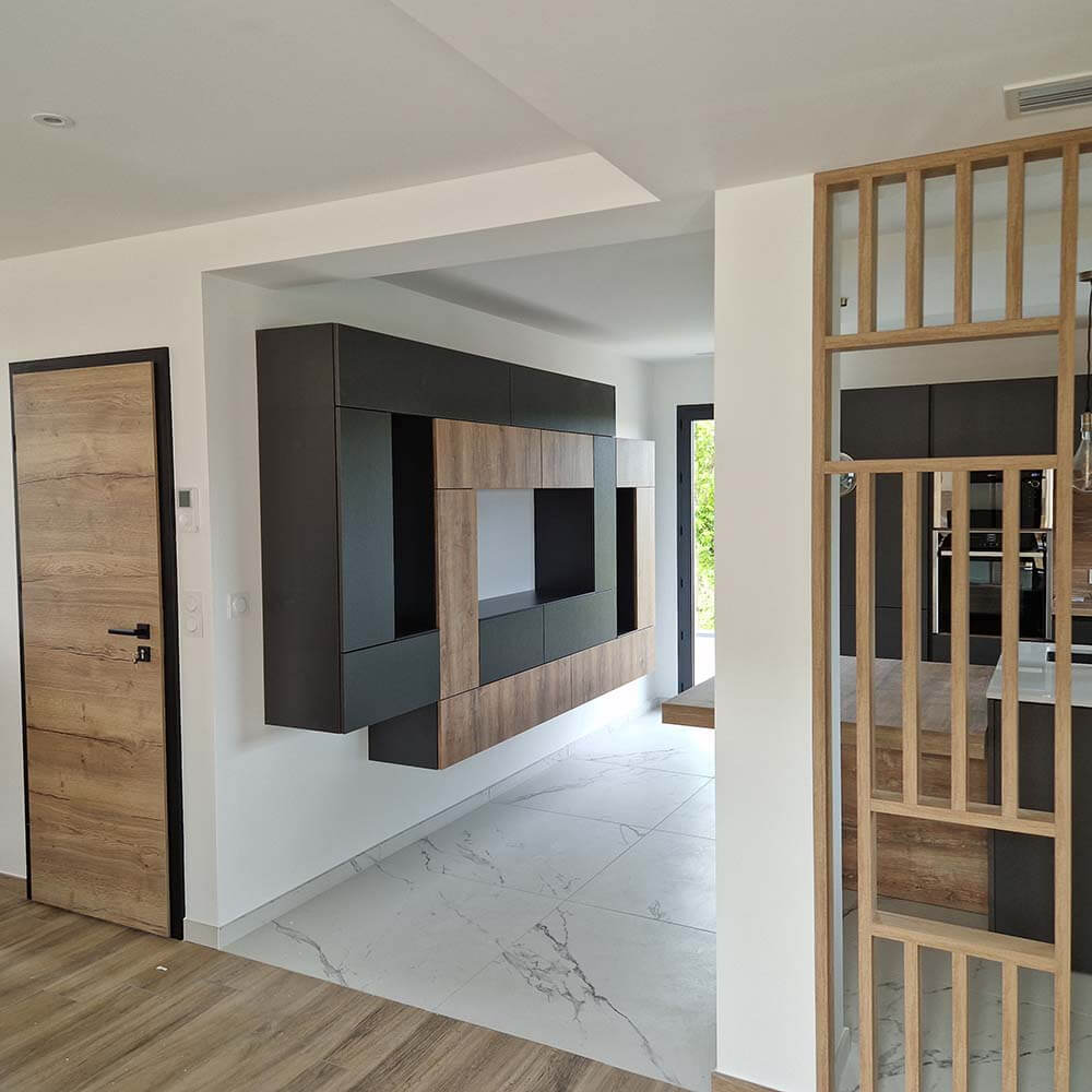 maison valtrea entrée